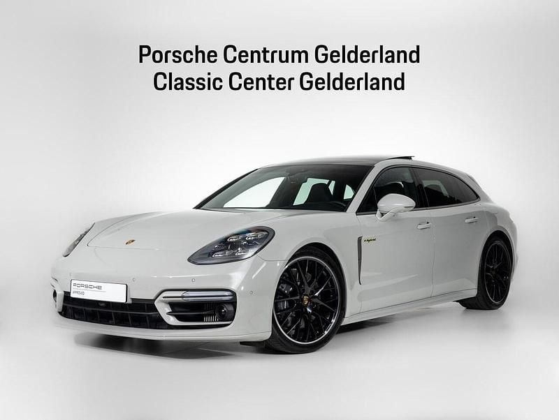 Grijs Gebruikt 2024 Porsche Panamera S E-Hybrid Platinum Edition Sedan | € 119.900 - Afbeelding 1/4