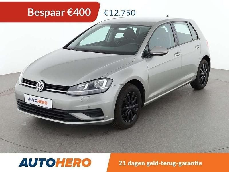Grijs Gebruikt 2017 VW Golf VII Trendline Hatchback | € 12.249 (Goede deal) - Afbeelding 1/3