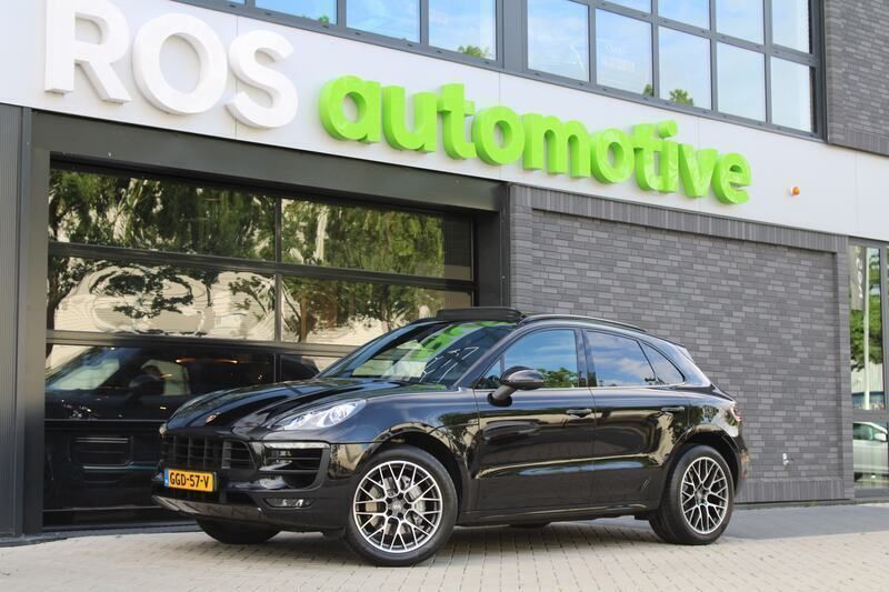 Zwart Gebruikt 2015 Porsche Macan SUV | € 37.450 (Goede deal) - Afbeelding 1/4