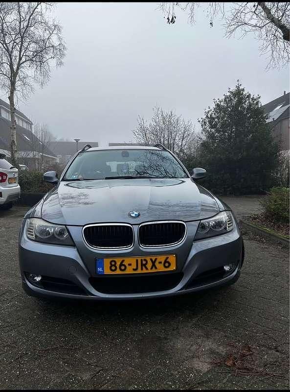 Occasion BMW 320 170 PK (125 kW) 2009 Zilver Stationwagen