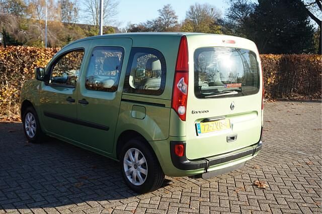 Occasion Renault Kangoo Expression 108 PK (79 kW) 2009 Groen MPV