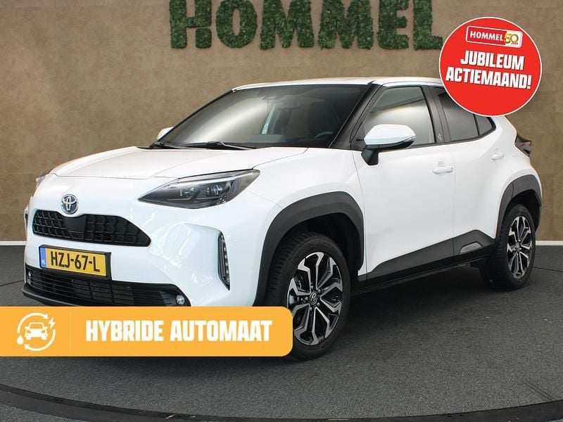 Wit Gebruikt 2022 Toyota Yaris Cross Team SUV | € 26.645 (Eerlijke prijs) - Afbeelding 1/3