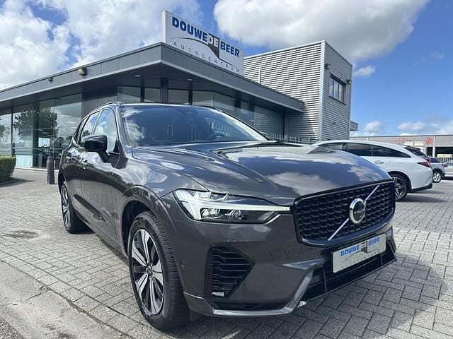 Grijs Gebruikt 2024 Volvo XC60 Plus SUV | € 50.950 (Super prijs) - Afbeelding 1/4