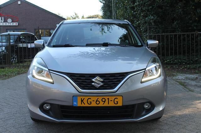 Occasion Suzuki Baleno Exclusive 90 PK (66 kW) 2016 Grijs Hatchback