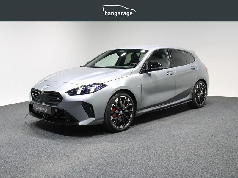 Occasion BMW M135 301 PK (221 kW) 2024 Grijs Hatchback