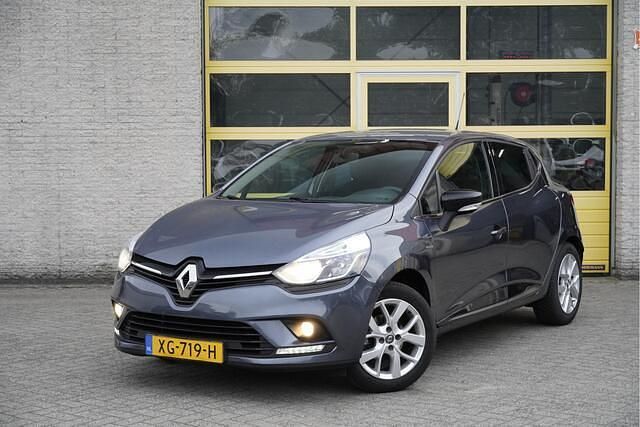Grijs, metallic lak Gebruikt 2019 Renault Clio IV LIMITED Hatchback | € 9.850 (Eerlijke prijs) - Afbeelding 1/4