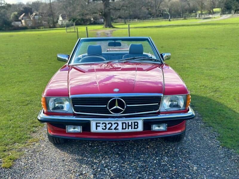 Rood Gebruikt 1988 Mercedes SL300 Cabriolet | € 58.358 - Afbeelding 1/4