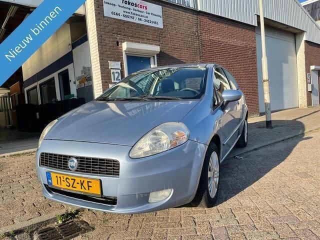 Blauw Gebruikt 2006 Fiat Grande Punto Hatchback | € 1.849 (Eerlijke prijs) - Afbeelding 1/4