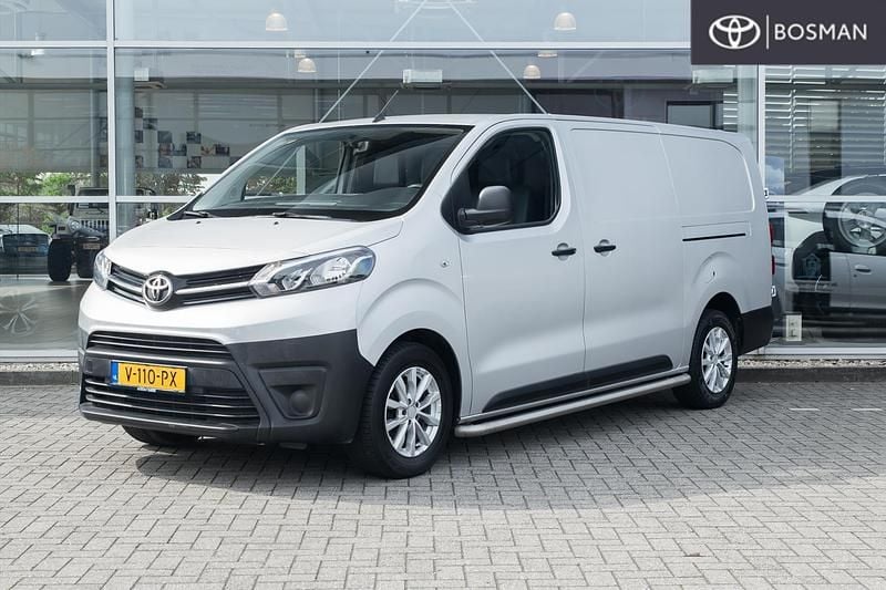 Zilver Gebruikt 2018 Toyota Proace Comfort MPV | € 17.200 (Duur) - Afbeelding 1/4