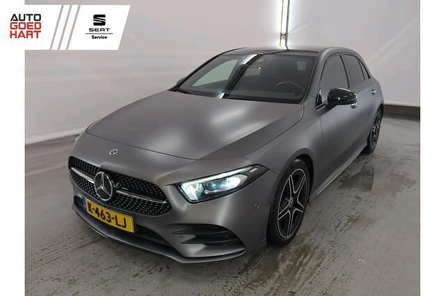 Occasion Mercedes A180 AMG 136 PK (100 kW) 2021 Grijs (mat) Hatchback