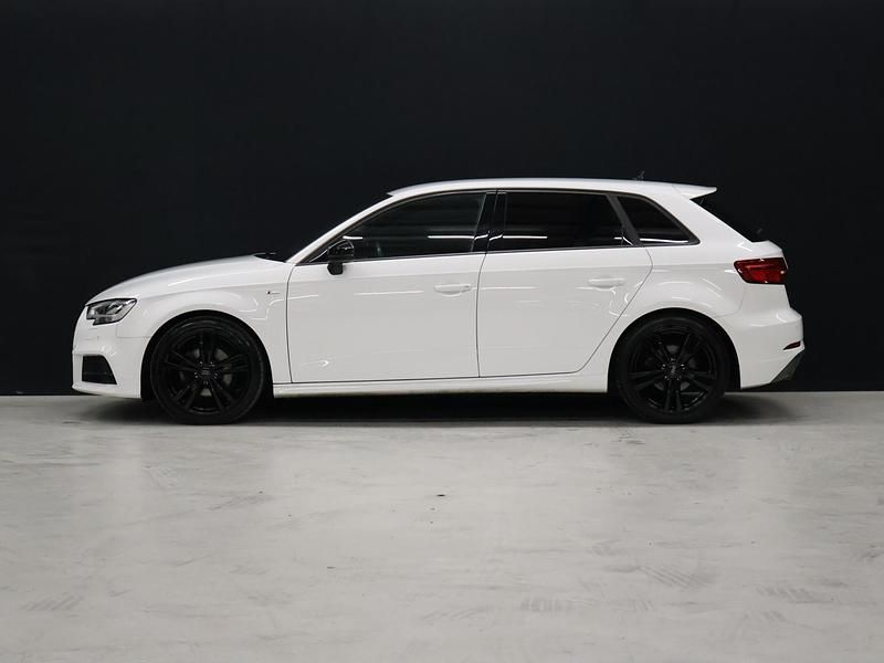 Occasion Audi A3 Sportback S-Line 2019 Wit Hatchback