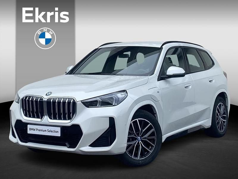 Wit Gebruikt 2024 BMW X1 M Sport SUV | € 47.900 (Duur) - Afbeelding 1/4
