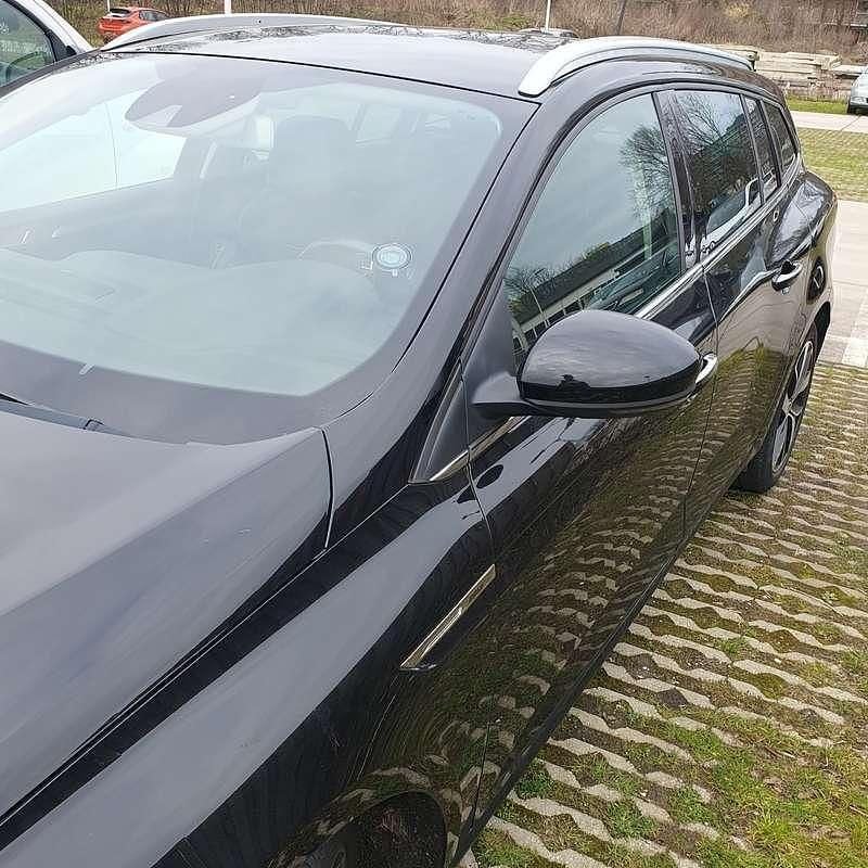 Gebruikt 2018 Renault Mégane GrandTour Bose Edition Stationwagen | € 10.400 (Goede deal) - Afbeelding 1/4