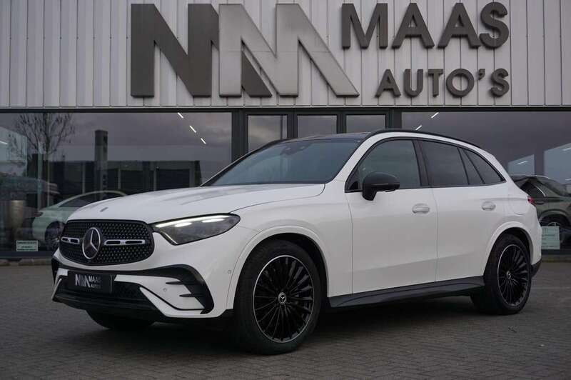 Wit Gebruikt 2023 Mercedes GLC400d AMG SUV | € 68.950 (Goede deal) - Afbeelding 1/4