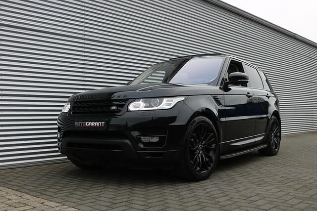 Zwart (metallic) Gebruikt 2015 Land Rover Range Rover HSE Dynamic SUV | € 31.950 - Afbeelding 1/4
