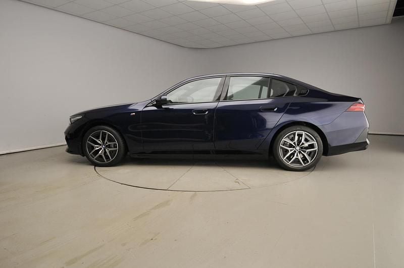 Occasion BMW i5 Comfort Edition 289 kW (393 PK) 2025 Blauw Sedan