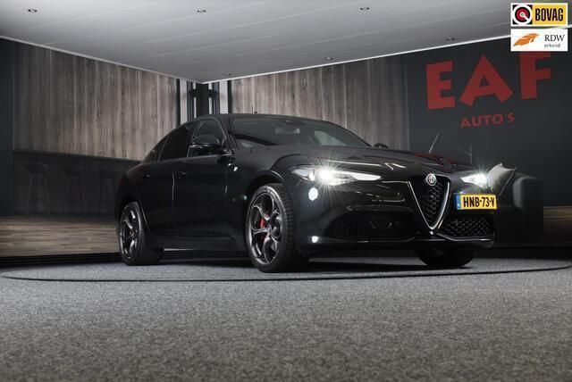 Zwart Gebruikt 2023 Alfa Romeo Giulia Ti Sedan | € 49.950 (Eerlijke prijs) - Afbeelding 1/3