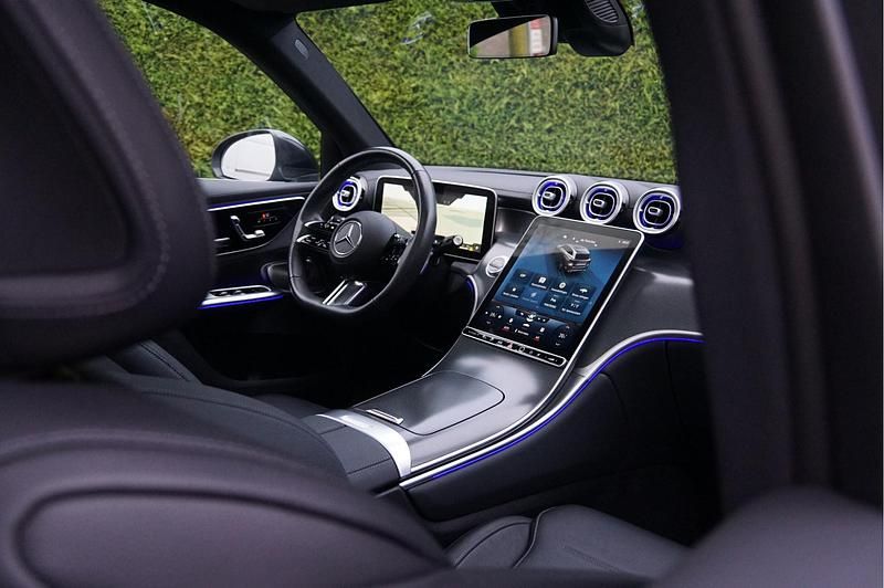 Occasion Mercedes GLC300e AMG line 2024 Grijs SUV