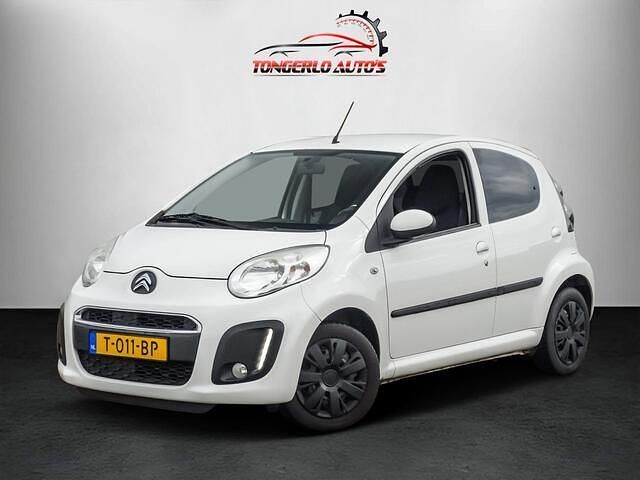 Wit Occasion 2013 Citroën C1 Exclusive Hatchback | € 4.950 (Eerlijke prijs) - Afbeelding 1/4