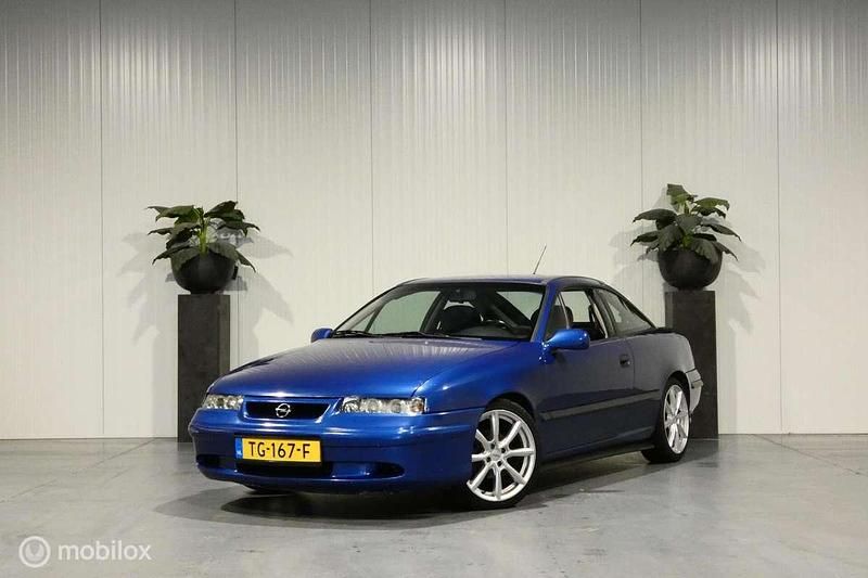 Blauw Gebruikt 1998 Opel Calibra Coupé | € 3.499 - Afbeelding 1/4