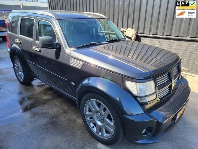 Zwart Gebruikt 2008 Dodge Nitro SUV | € 4.250 - Afbeelding 1/4