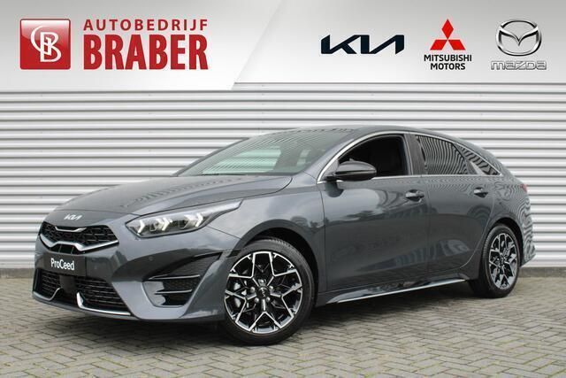 Grijs, metallic lak Nieuw 2024 Kia ProCeed GT-Line Hatchback | € 37.455 (Eerlijke prijs) - Afbeelding 1/4