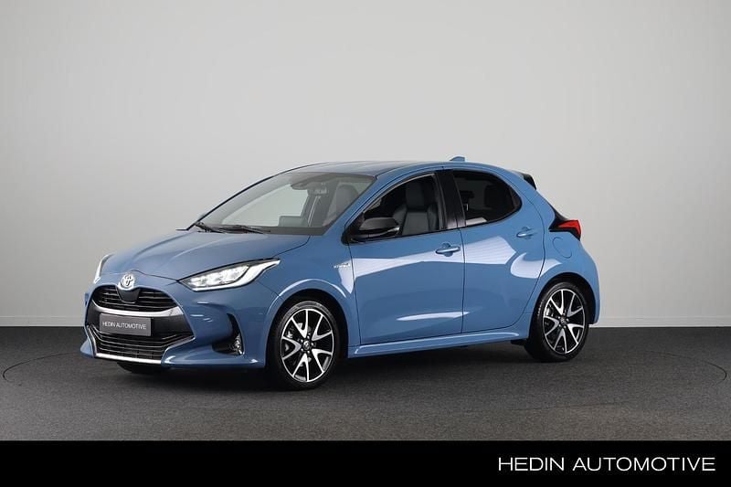 Occasion Toyota Yaris Hybrid Executive 2025 Blauw Hatchback