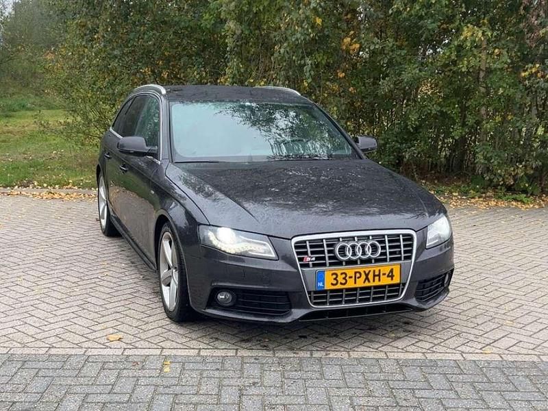Grijs Gebruikt 2011 Audi A4 Proline Stationwagen | € 4.950 (Eerlijke prijs) - Afbeelding 1/4