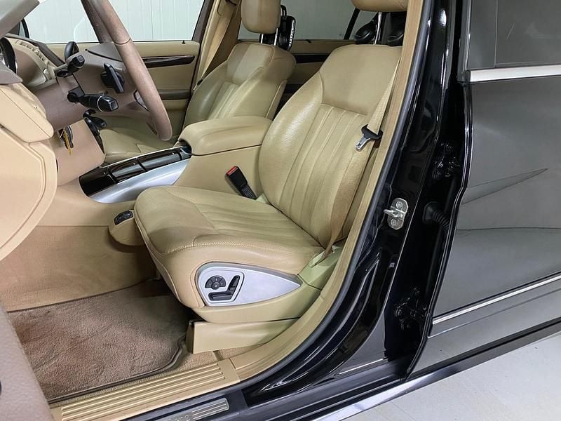 Occasion Mercedes R500 388 PK (285 kW) 2008 Zwart MPV