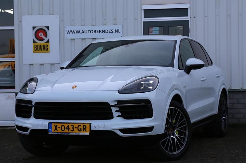 Wit Gebruikt 2020 Porsche Cayenne Sport SUV | € 64.900 (Super prijs) - Afbeelding 1/4