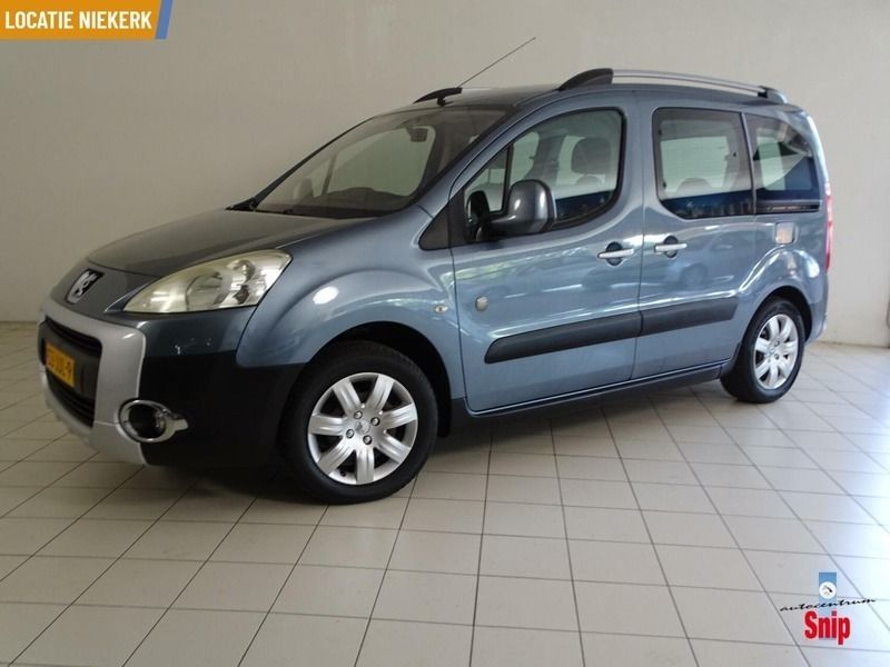 Grijs Gebruikt 2009 Peugeot Partner Tepee MPV | € 10.500 (Duur) - Afbeelding 1/3