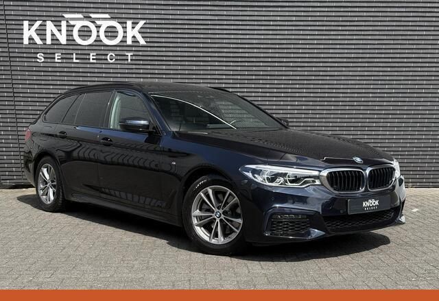 Zwart, metallic lak Gebruikt 2020 BMW 520 Executive Stationwagen | € 31.445 (Eerlijke prijs) - Afbeelding 1/4