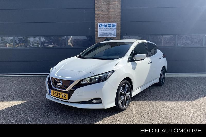 Wit Gebruikt 2020 Nissan Leaf N-Connecta Hatchback | € 13.945 (Eerlijke prijs) - Afbeelding 1/4