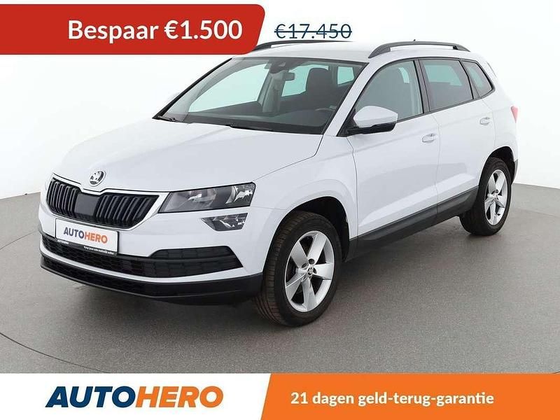 Wit, metallic lak Gebruikt 2018 Skoda Karoq Ambition SUV | € 15.749 (Eerlijke prijs) - Afbeelding 1/3