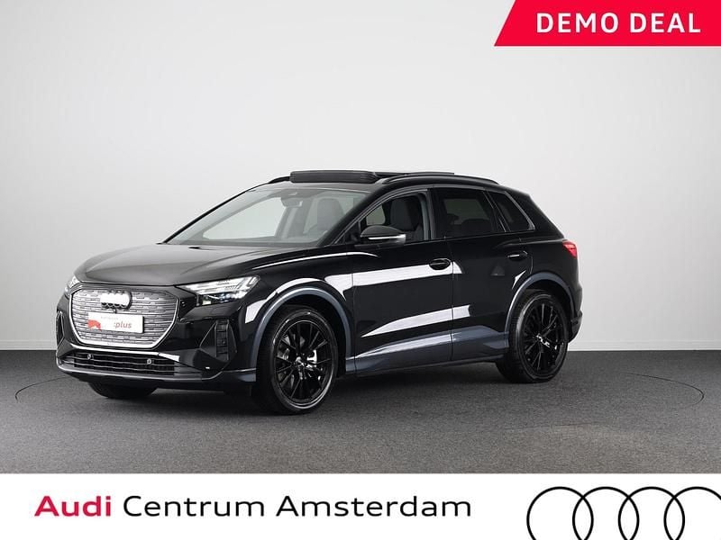 Zwart Gebruikt 2025 Audi Q4 e-tron Advanced SUV | € 54.849 (Iets duurder) - Afbeelding 1/3