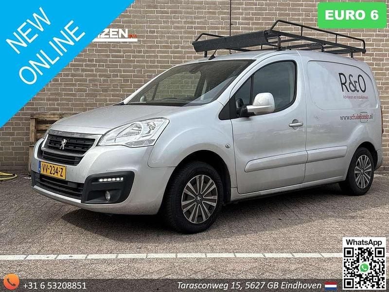 Grijs Gebruikt 2016 Peugeot Partner MPV | € 4.450 (Super prijs) - Afbeelding 1/4