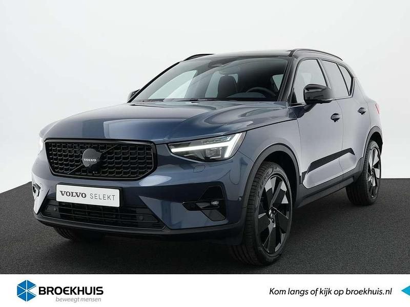 Blauw Gebruikt 2025 Volvo XC40 Plus SUV | € 59.900 - Afbeelding 1/4