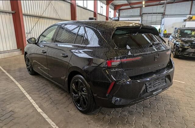 Occasion Opel Astra 131 PK (96 kW) 2024 Zwart Hatchback