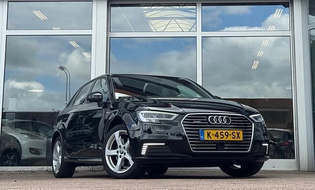 Occasion Audi A3 Sportback Sport 150 PK (110 kW) 2017 Zwart Hatchback