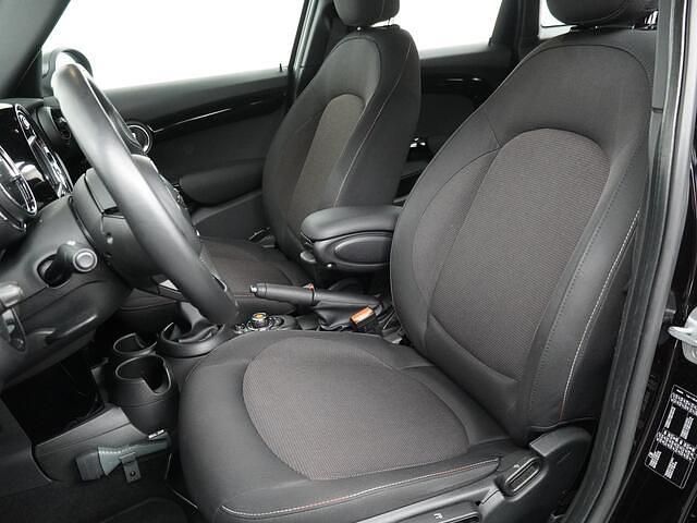 Occasion Mini Cooper Pepper 136 PK (100 kW) 2019 Zwart Hatchback