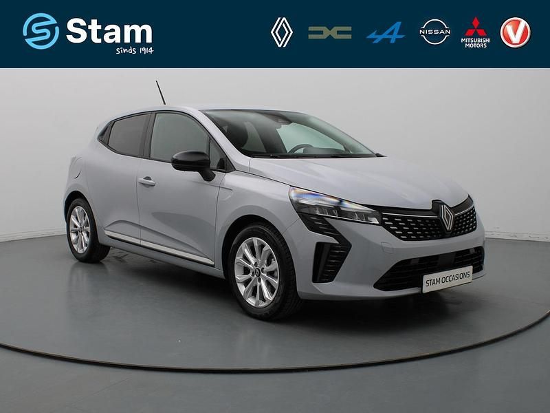 Grijs metallic Gebruikt 2024 Renault Clio V Evolution Hatchback | € 20.990 (Goede deal) - Afbeelding 1/4