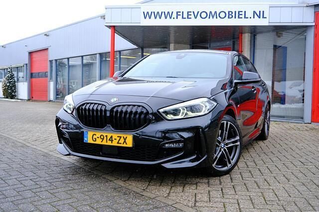 Occasion BMW 118 M Sport 140 PK (102 kW) 2020 Zwart Hatchback