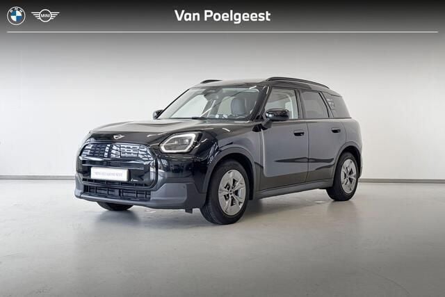 Midnight black ii Gebruikt 2024 Mini Countryman Classic SUV | € 37.895 (Eerlijke prijs) - Afbeelding 1/4