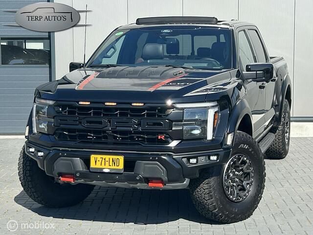 Zwart Gebruikt 2024 Ford V8 Raptor Van | € 188.995 - Afbeelding 1/4