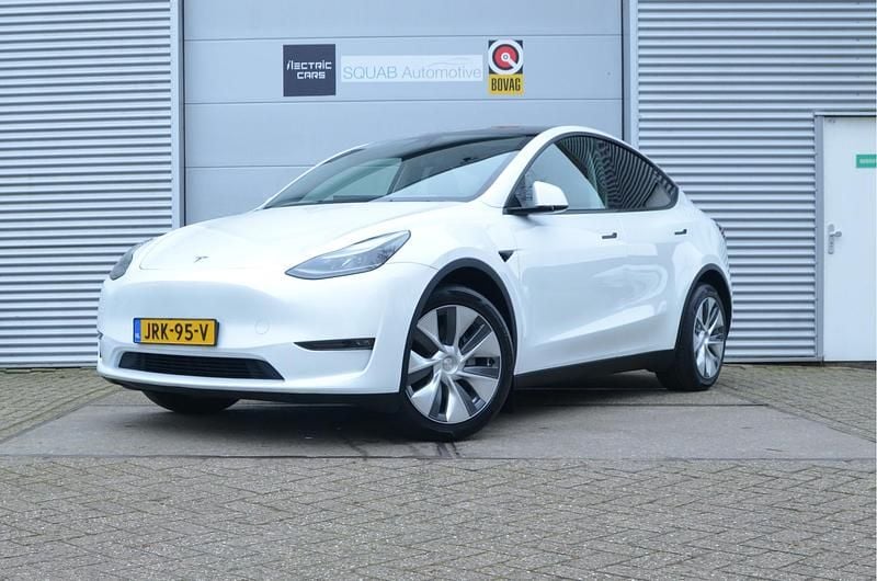 Wit (parellak) Gebruikt 2023 Tesla Model Y Long Range AWD SUV | € 40.999 (Eerlijke prijs) - Afbeelding 1/4