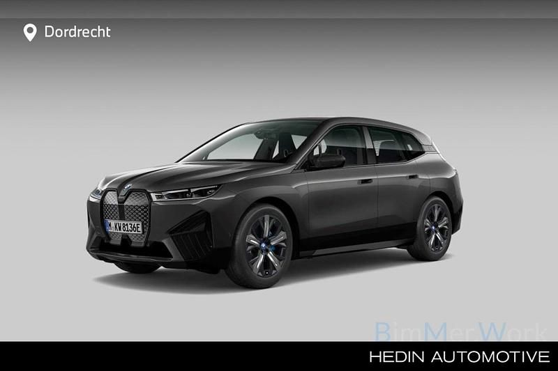 Grijs Gebruikt 2024 BMW iX Comfort Edition SUV | € 58.895 (Eerlijke prijs) - Afbeelding 1/3