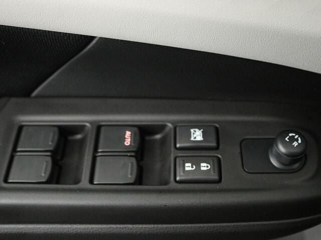 Occasion Suzuki Swift Comfort 83 PK (61 kW) 2026 Zwart metallic Hatchback