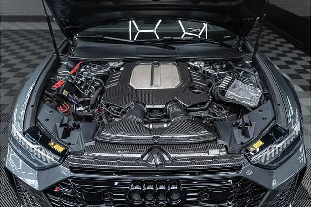 Grijs Gebruikt 2020 Audi RS6 S-Line Stationwagen | € 99.900 - Afbeelding 1/4