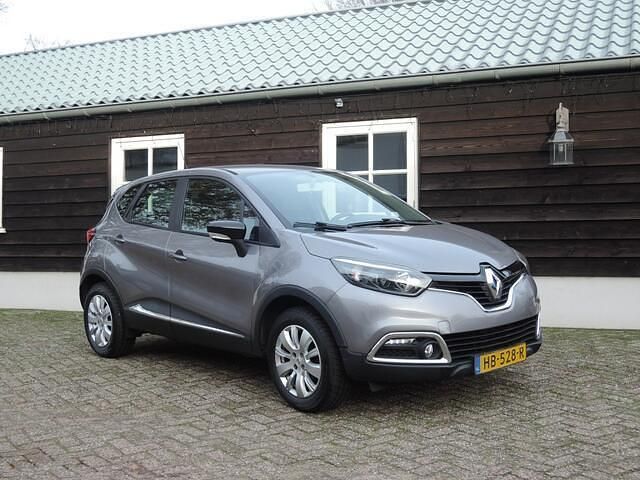 Grijs Gebruikt 2015 Renault Captur Expression SUV | € 7.950 (Super prijs) - Afbeelding 1/4