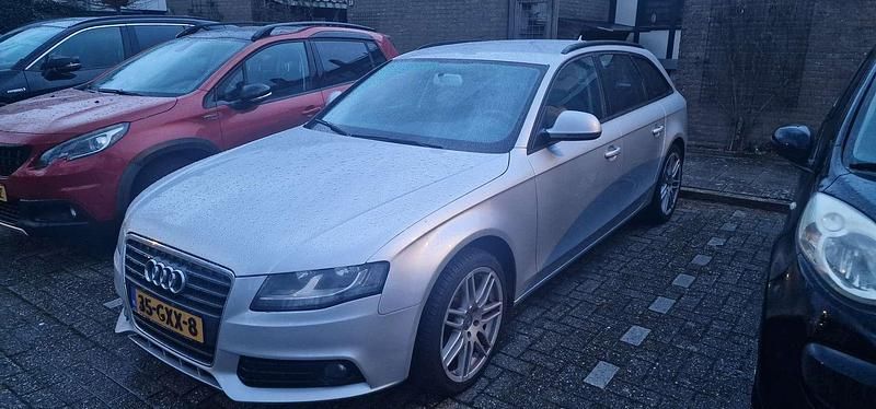 Occasion Audi A4 160 PK (117 kW) 2008 Zilver Stationwagen